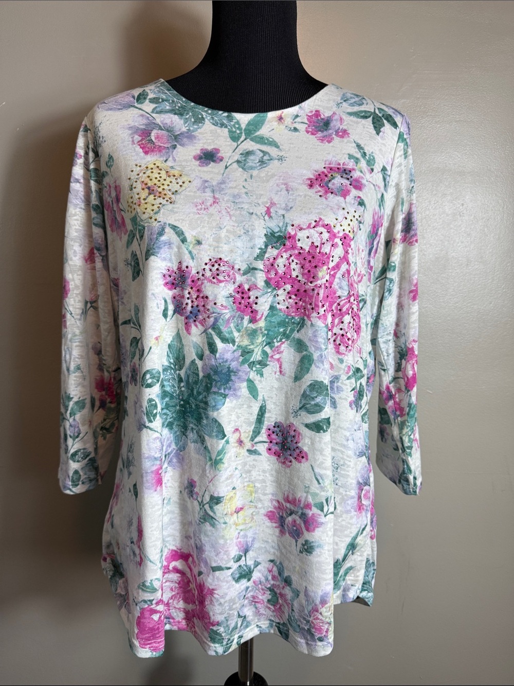 Astrologie Floral Crewneck 3/4 Sleeve Top in White Pink Green Rhinestone Sz L